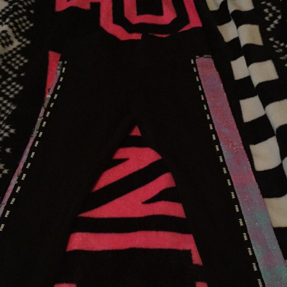 Bling leggings from pink.